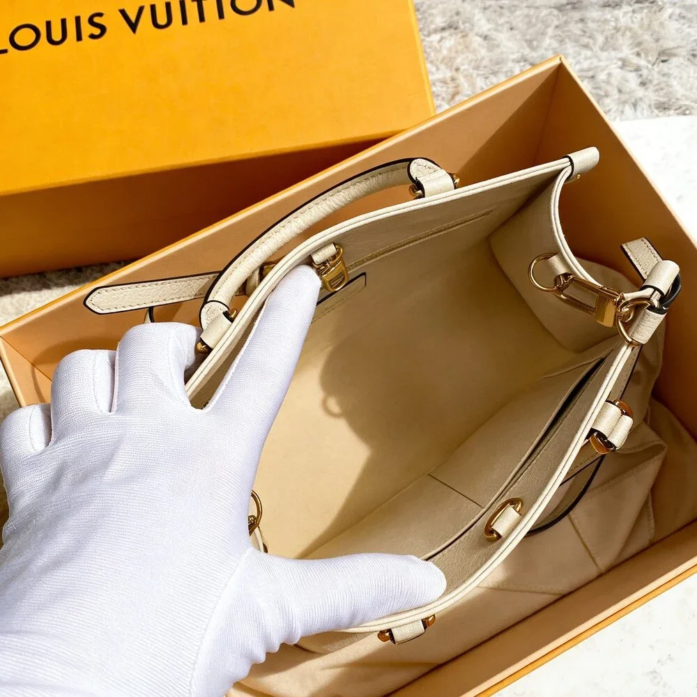 Louis Vuitton  PM Monogram Empreinte Creme